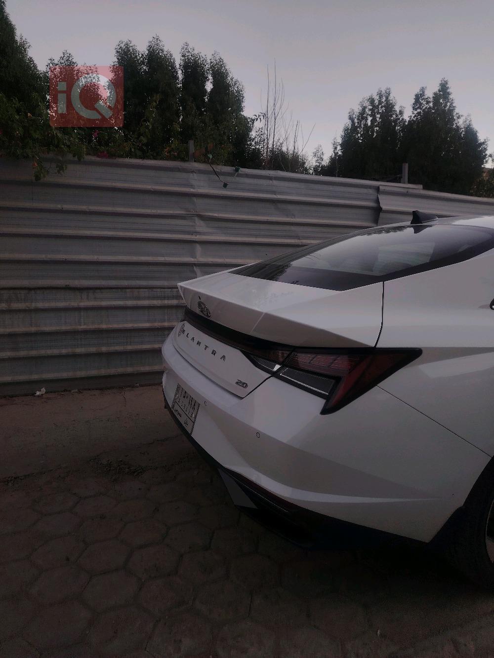 هیوندای ئەلەنترا